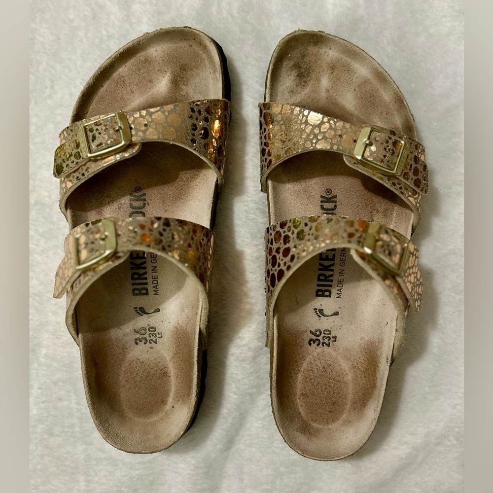 Birkenstock Arizona Sz 5(36) RoseGold Metallic Stone Two-Strap Buckle Sandals - Picture 2 of 8